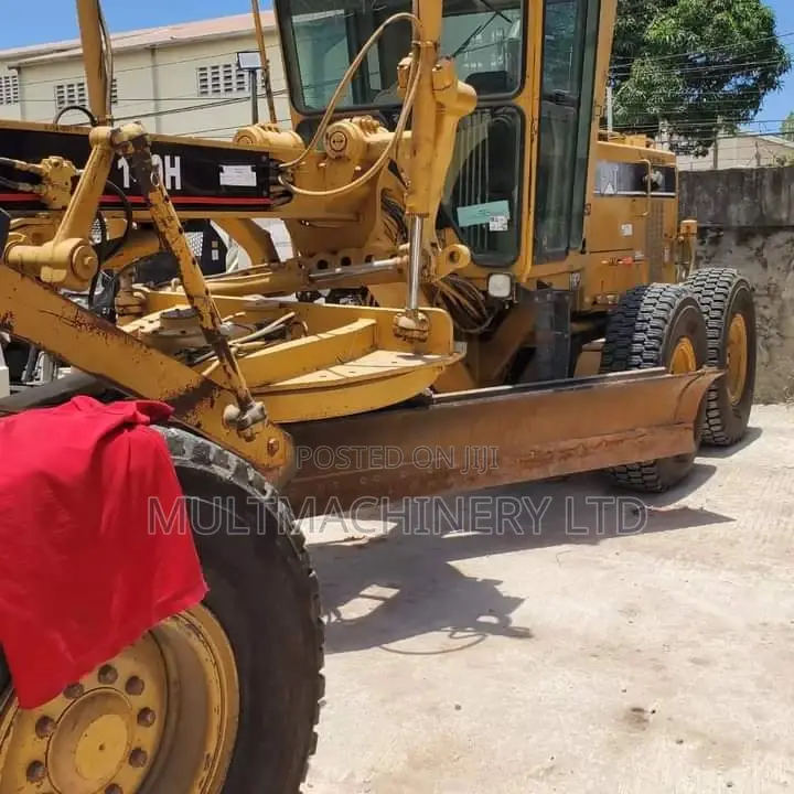 Used Caterpillar Grader