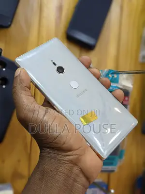 Sony Xperia XZ2 64 GB White