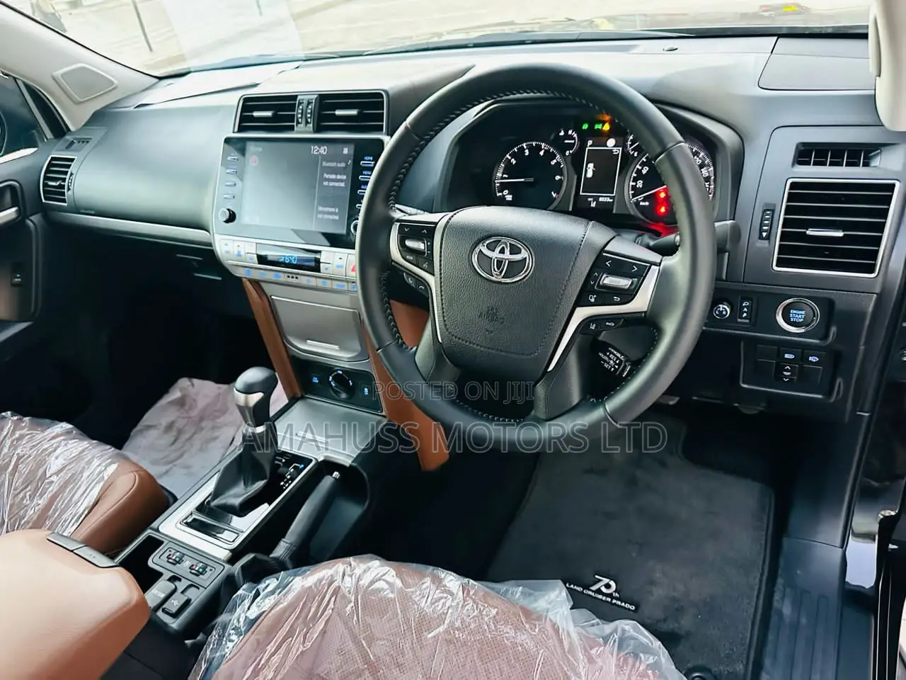 Toyota Land Cruiser Prado 2022 Black