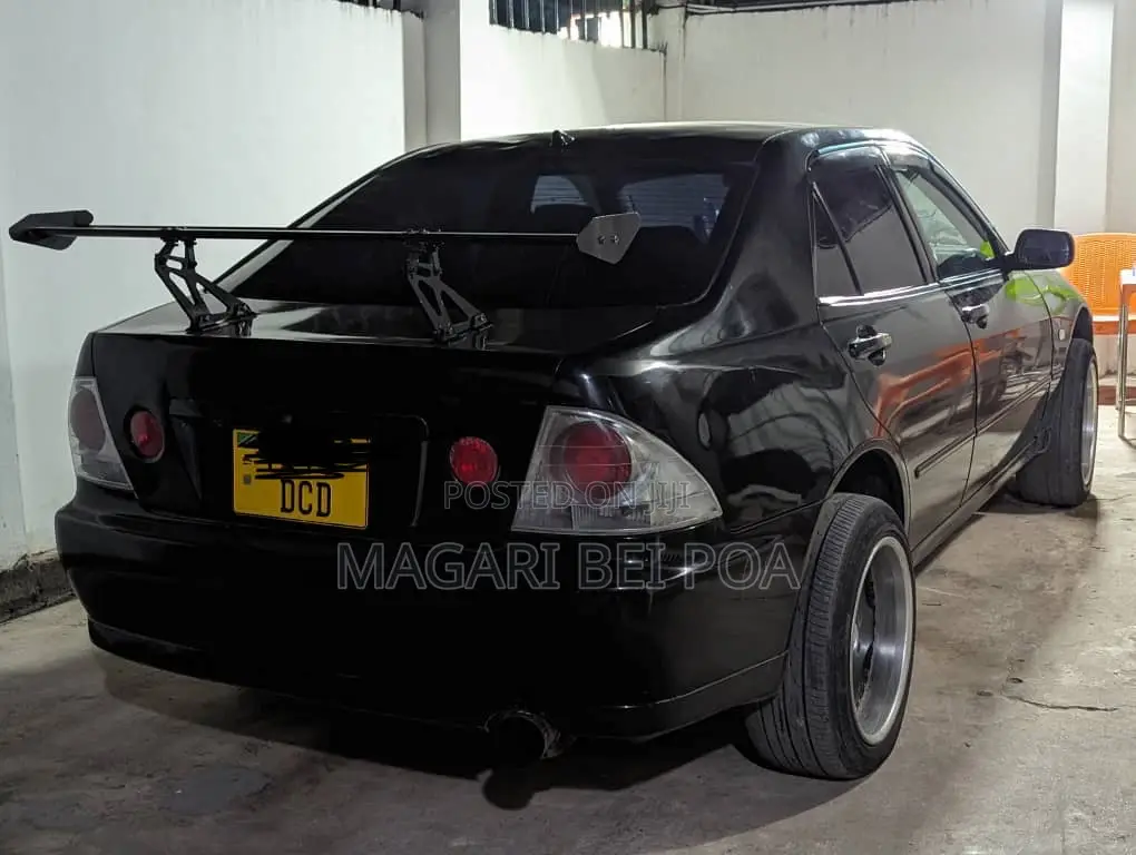 Toyota Altezza 2004 Black