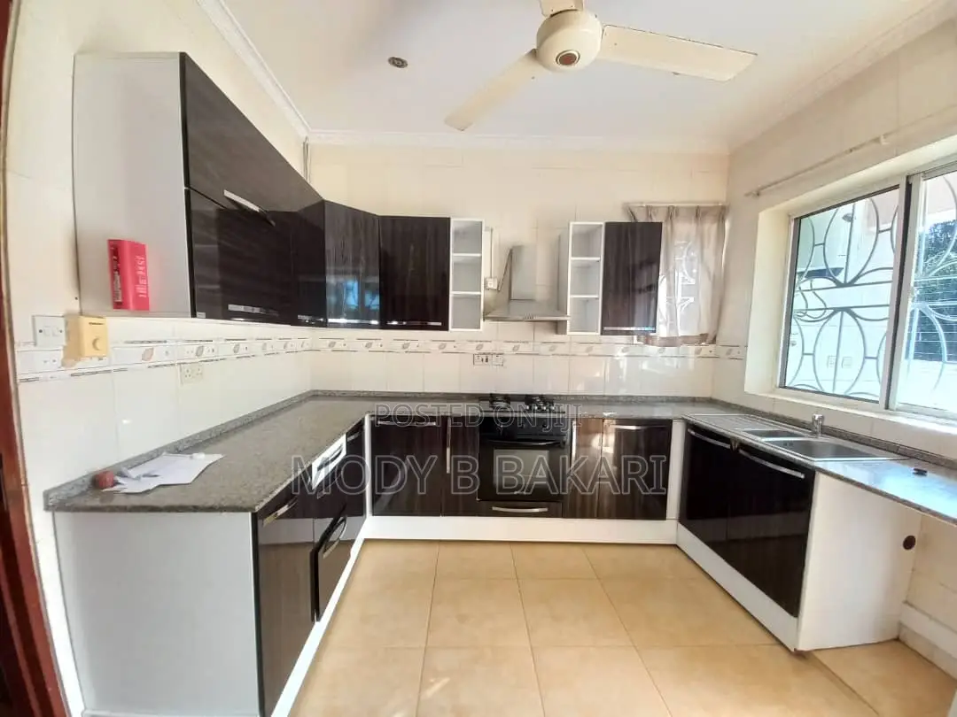 Furnished 3bdrm Villa in Mikocheni for rent
