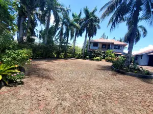 Furnished 4bdrm House in Dalalipapaatzseven, Kinondoni for rent