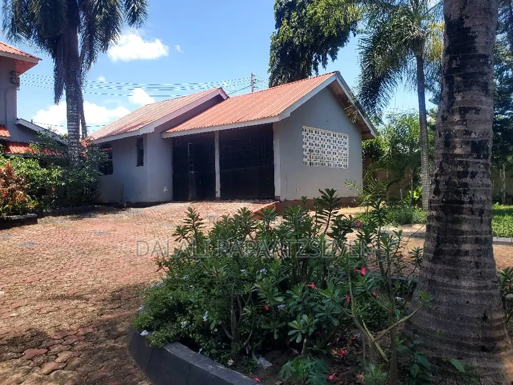 Furnished 4bdrm House in Dalalipapaatzseven, Kinondoni for rent