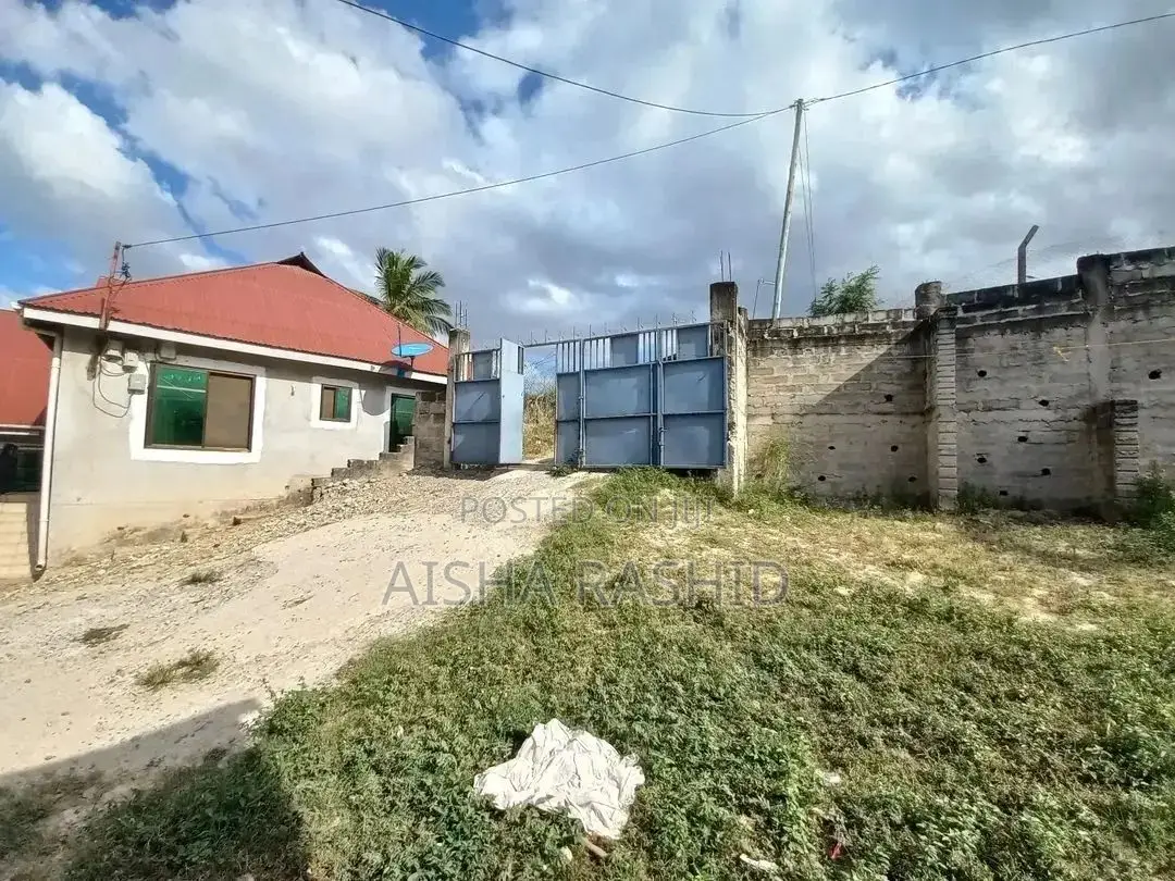 2bdrm Shared Apartment in Kimara for rent