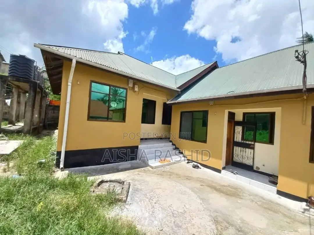 2bdrm Shared Apartment in Kimara for rent