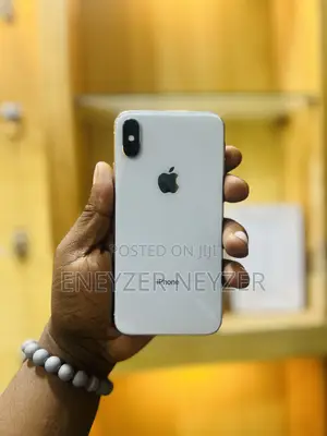 Apple iPhone X 64 GB Silver