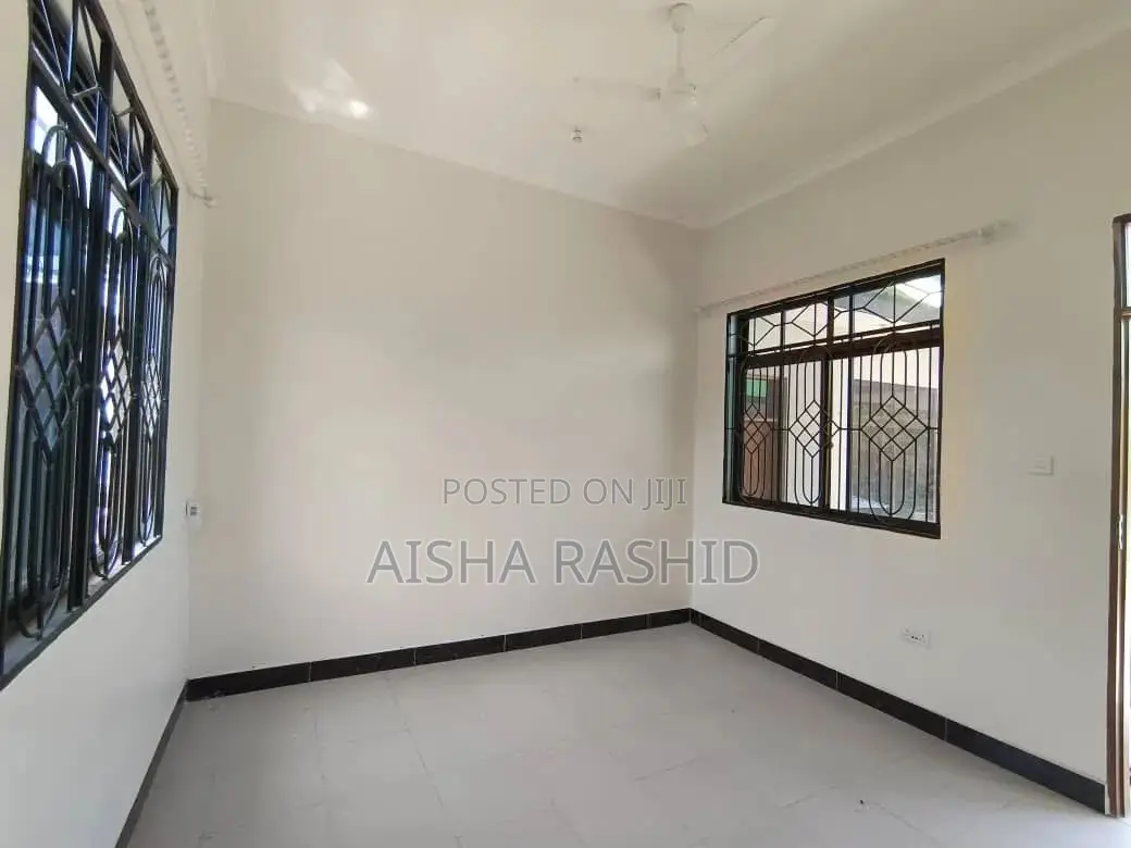 1bdrm Shared Apartment in Kimara for rent