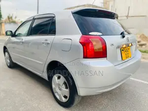 Toyota IST 2005 Silver