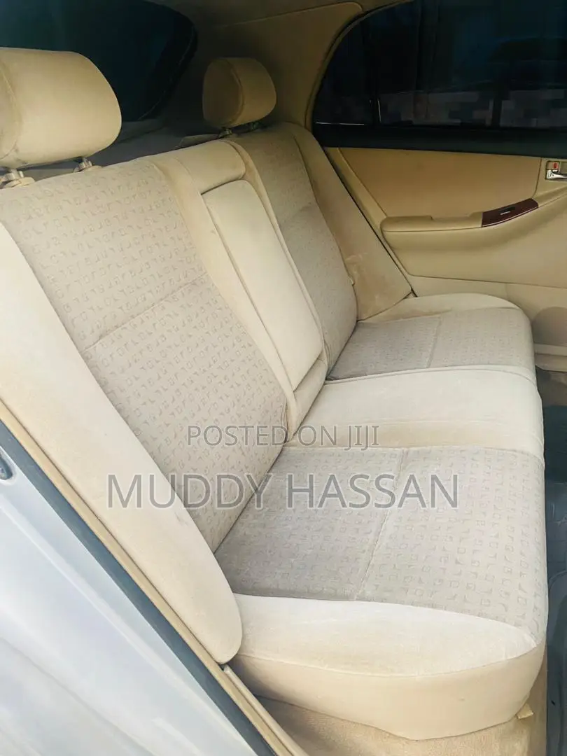 Toyota IST 2005 Silver