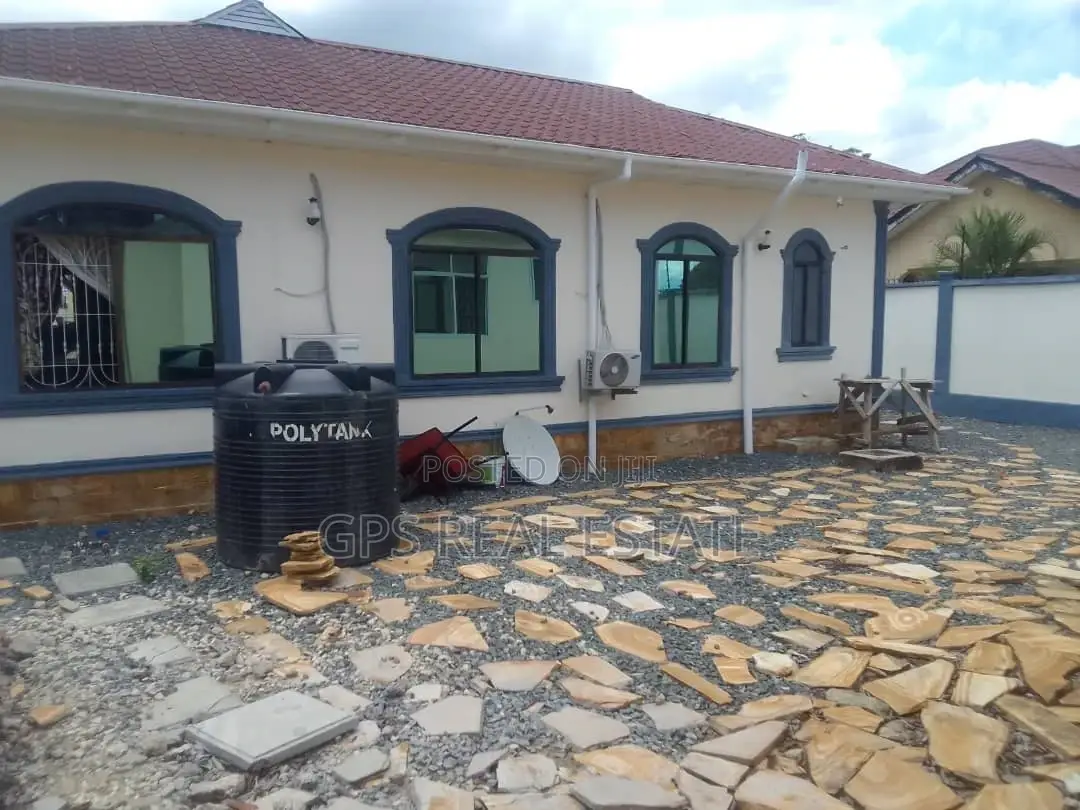 4bdrm House in Bunju B, Kinondoni for sale