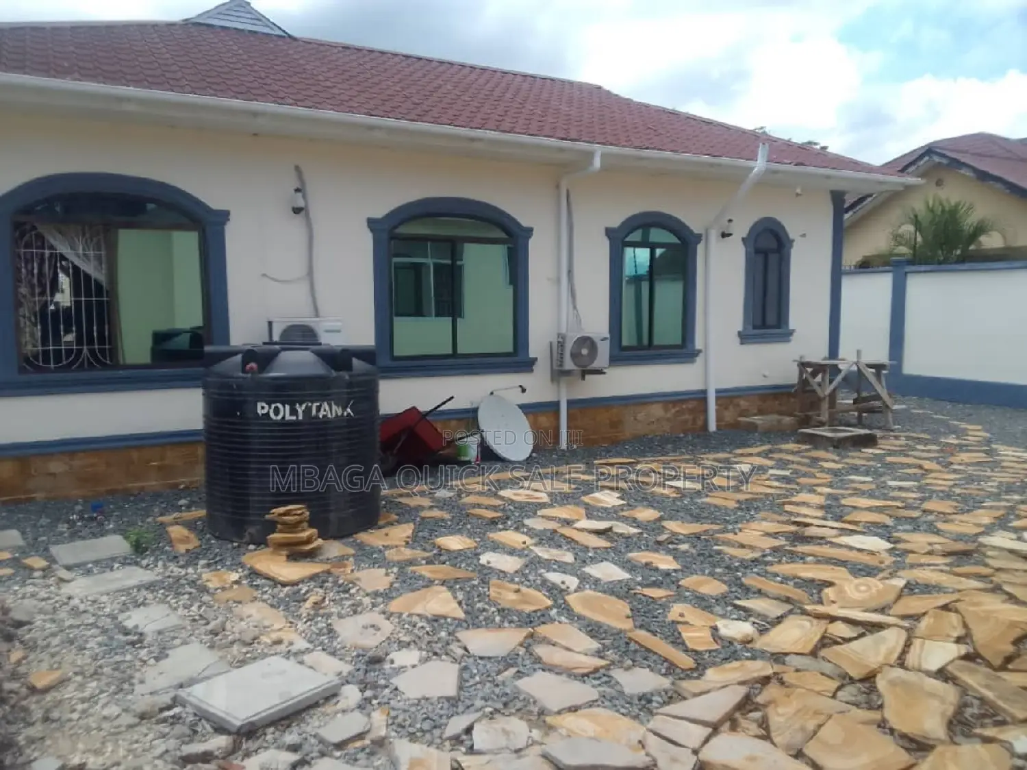 4bdrm House in Bunju for sale
