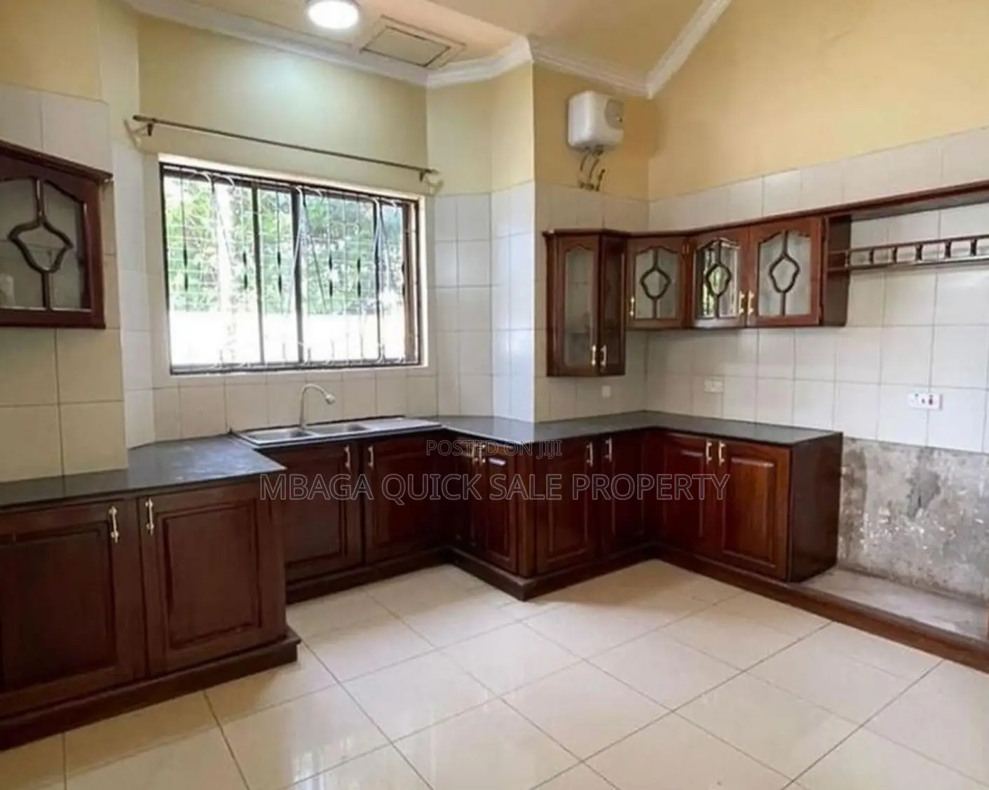 4bdrm House in Mikocheni for rent