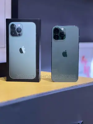 New Apple iPhone 13 Pro Max 128 GB Green