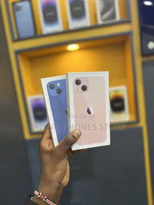 New Apple iPhone 13 128 GB Pink