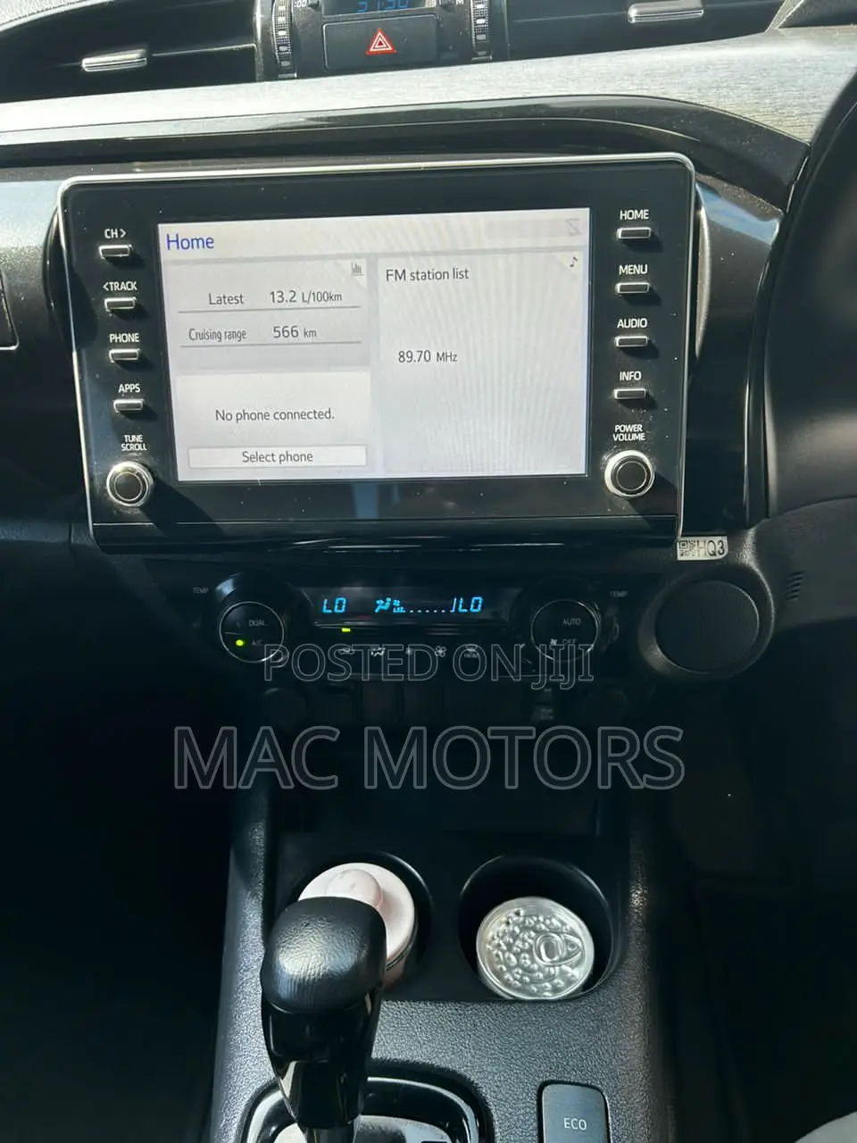 Toyota Hilux 2020 Silver