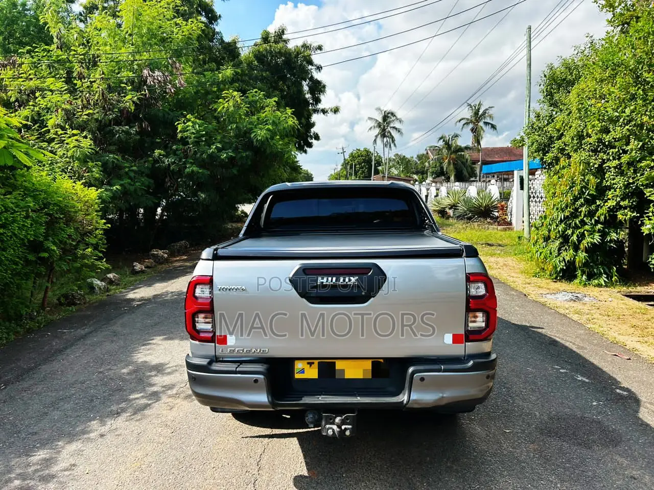 Toyota Hilux 2020 Silver