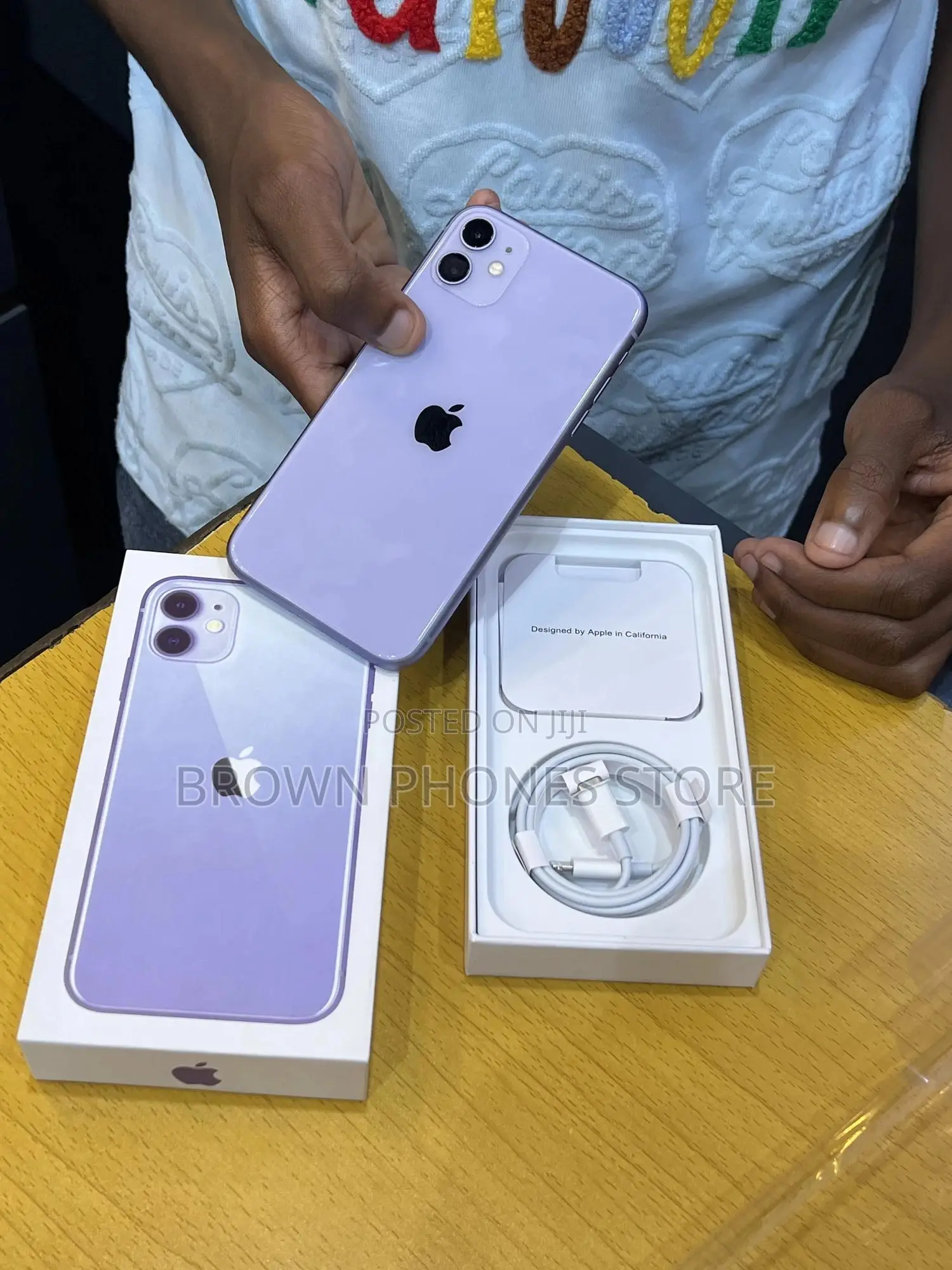 New Apple iPhone 11 128 GB Purple