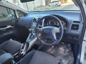 Toyota Blade 2007 Silver