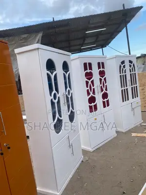 Kabati Za Vyombo Milango Miwili