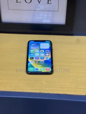 Apple iPhone XR 64 GB Black