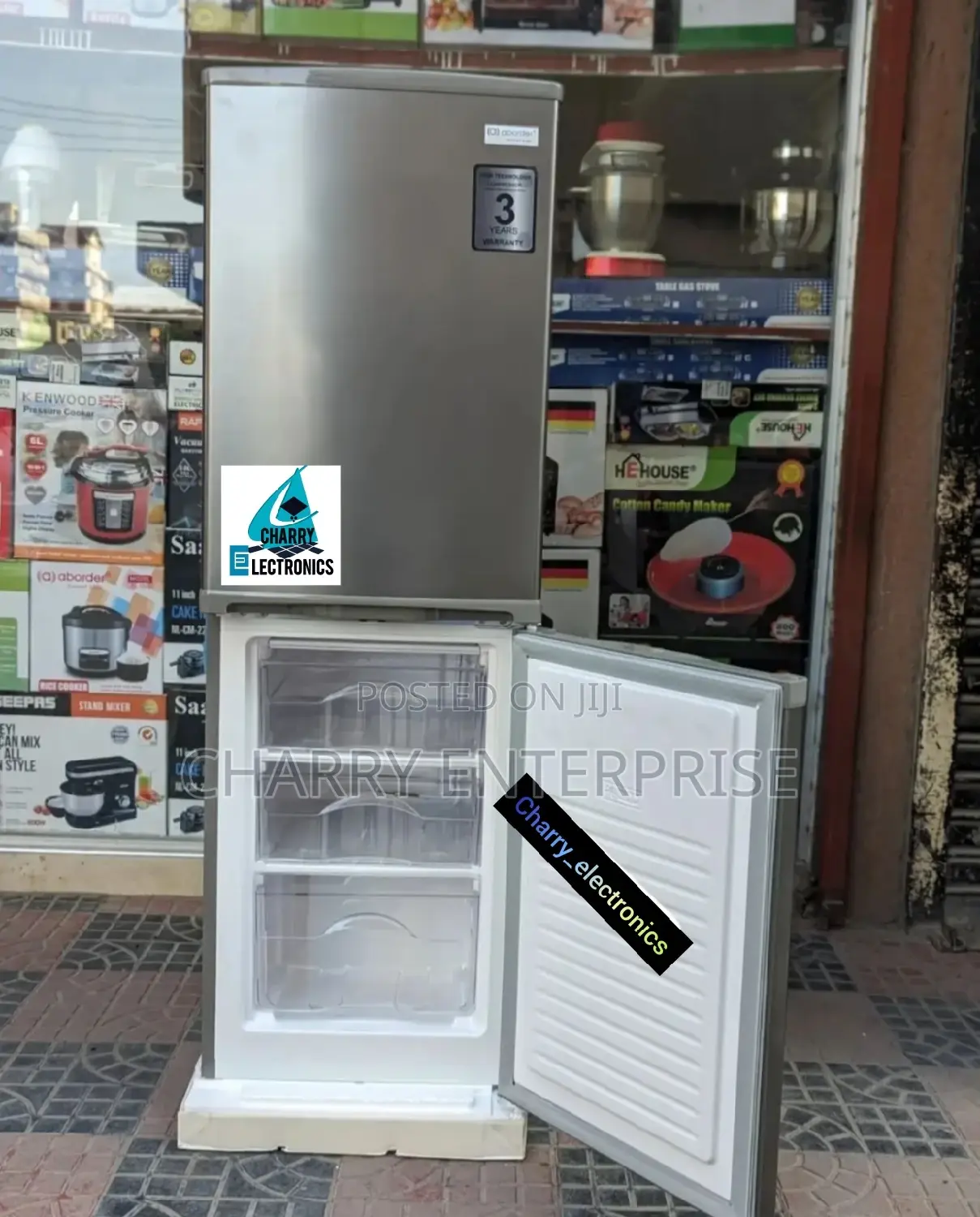 Aborder Refrigerator / Fridge 190 L (Litres)