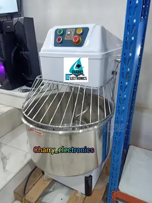 25kg Commercial/ Industrial Heavy Duty Spiral / Dough Mixer 54l