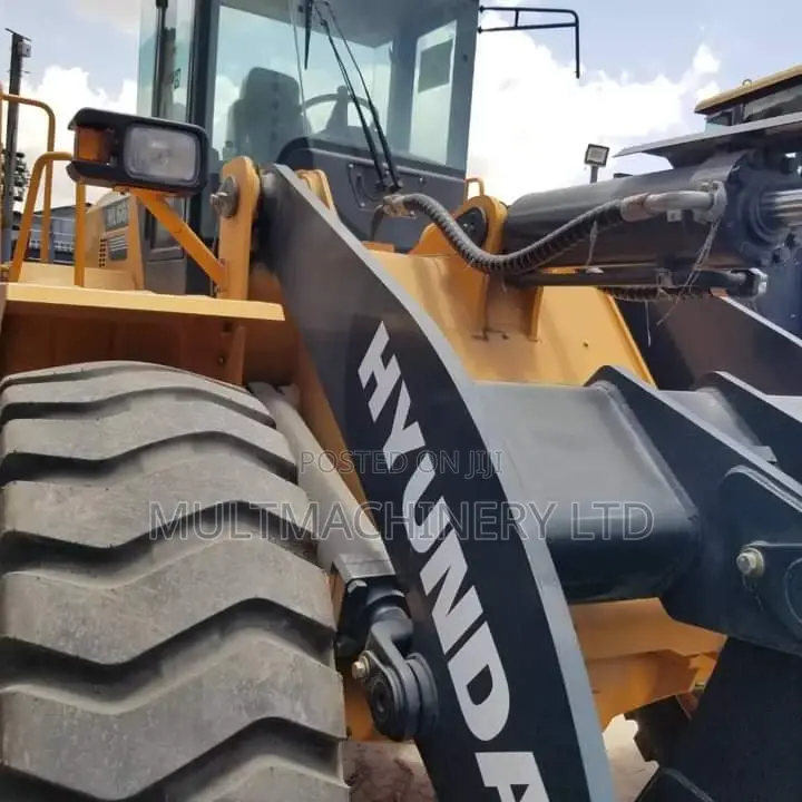 Hyundai Hl660/665 Wheel Loader
