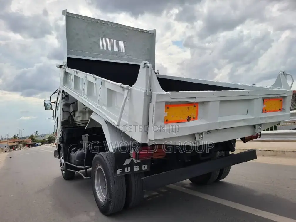 Mitsubishi Fuso Fighter Dump - 6D16