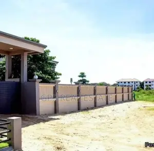 5bdrm House in Kunduchi Beach, Kinondoni for sale