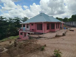 4bdrm House in Kinyerez Kibaga, Kinondoni for sale