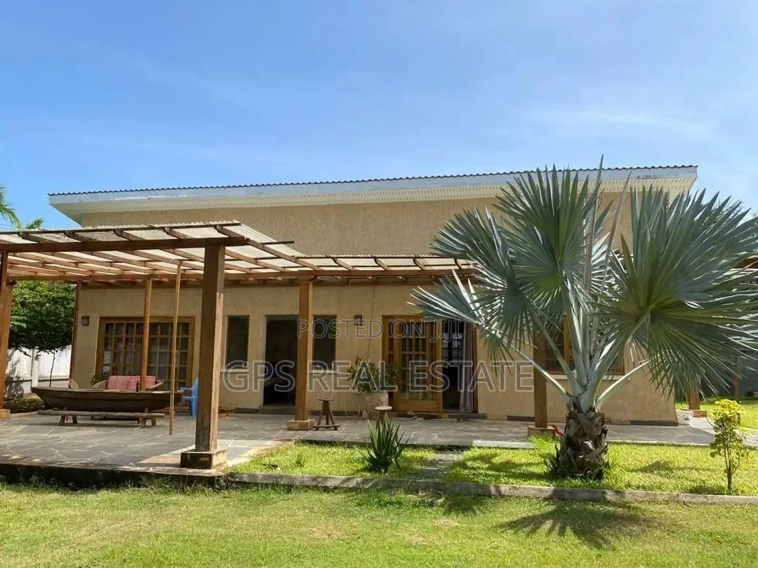 Furnished 3bdrm House in Mbezi Beach Shopers, Kinondoni for rent