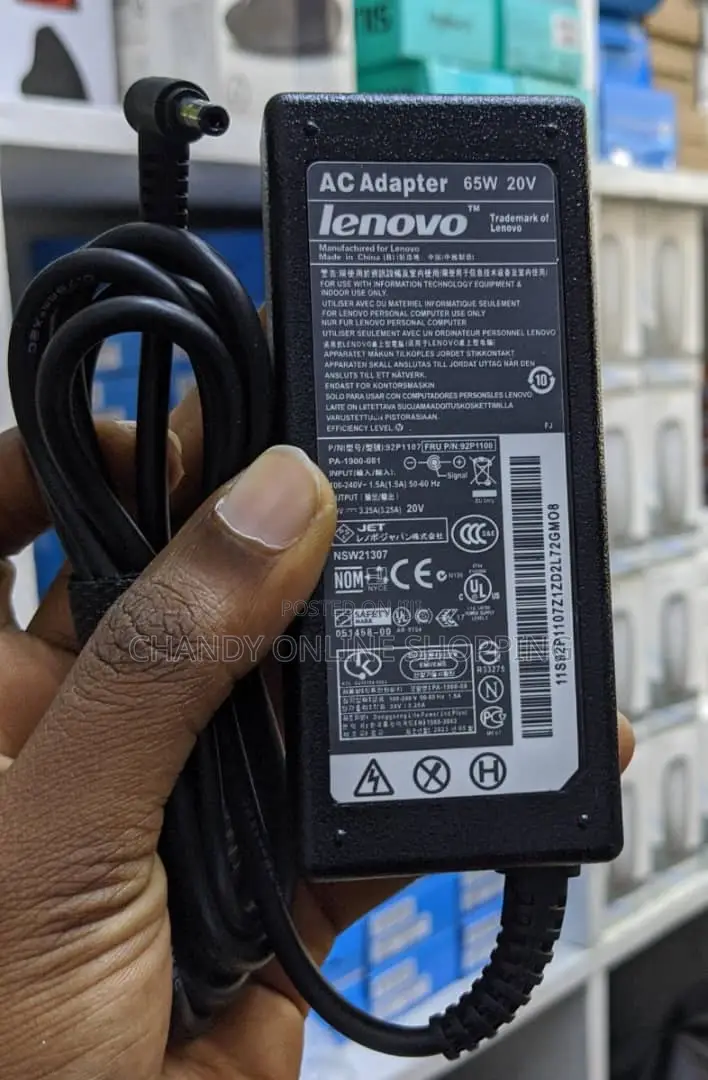 LENOVO Small Pin Adapter