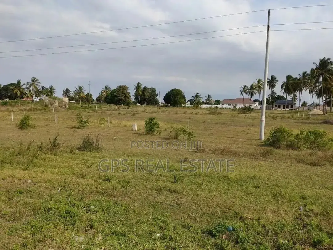 1acre Plot for Sale at Bagamoyo Ukuni ( Bagmy Total Energy)