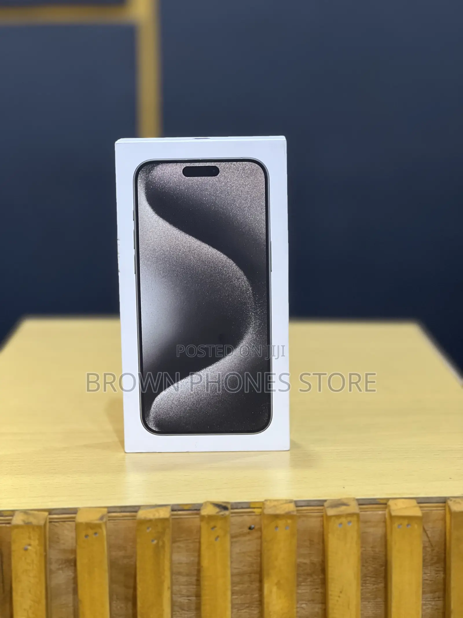 New Apple iPhone 15 Pro Max 256 GB