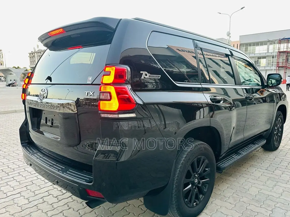 Toyota Land Cruiser Prado 2022 Burgundy