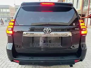 Toyota Land Cruiser Prado 2022 Burgundy