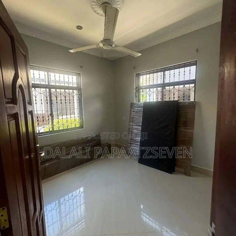 2bdrm Apartment in Dalalipapaatzseven, Kinondoni for rent