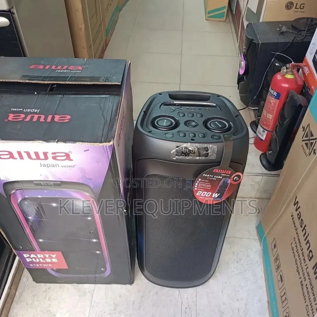 Aiwa Party Speaker 200watts X-12tws