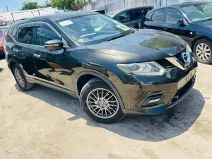 Nissan X-Trail 2014 Green