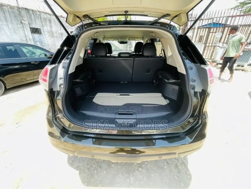 Nissan X-Trail 2014 Green