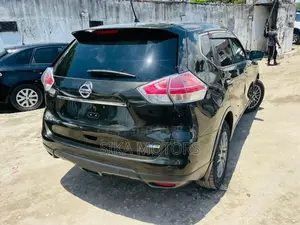 Nissan X-Trail 2014 Green
