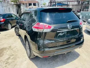 Nissan X-Trail 2014 Green
