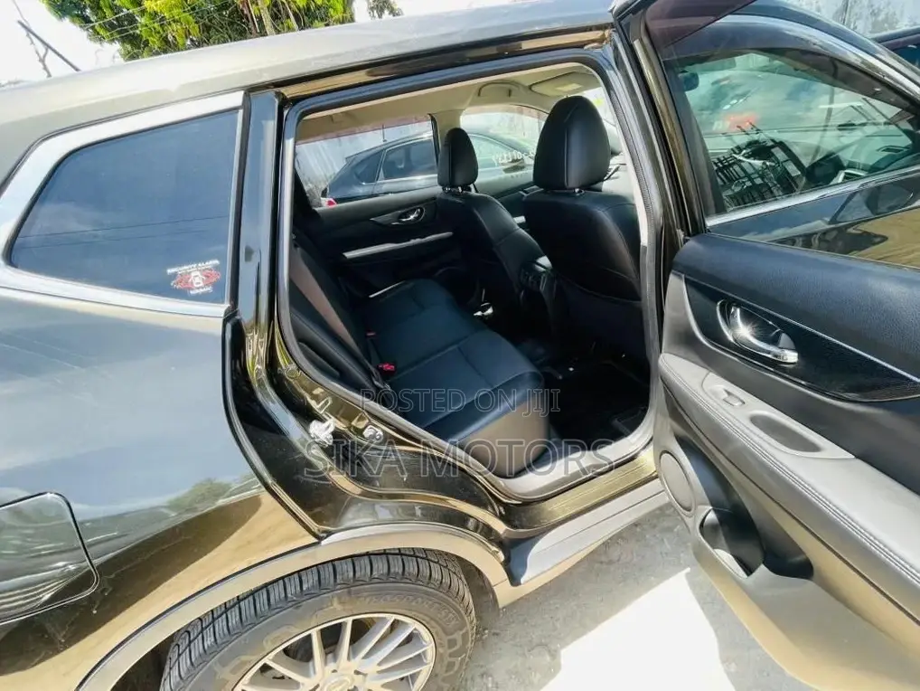 Nissan X-Trail 2014 Green