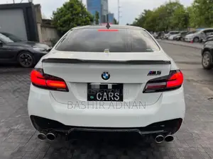 BMW 520i 2015 White