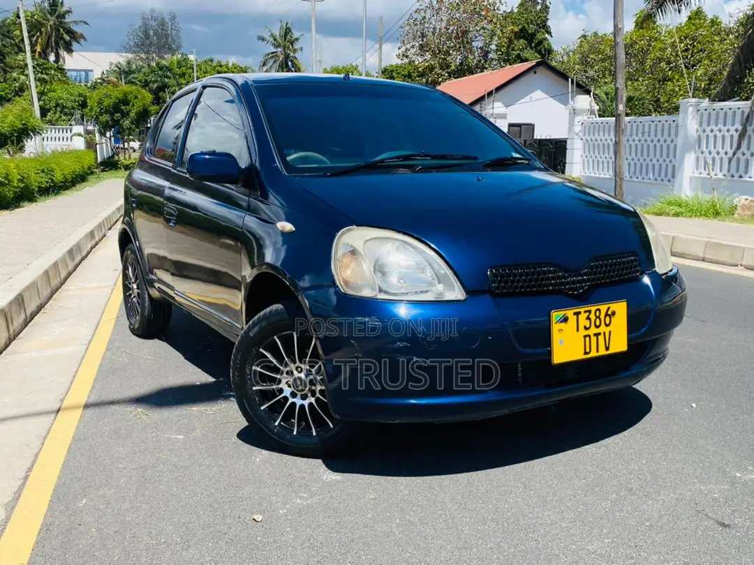 Toyota Vitz 1.0 FWD 3dr 2002 Blue