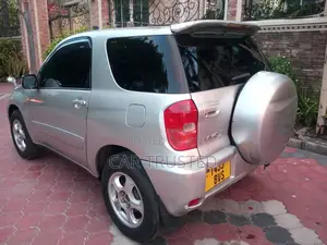 Toyota RAV4 1.8 2004 Silver