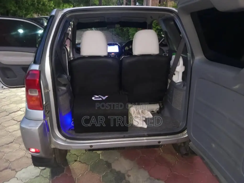 Toyota RAV4 1.8 2004 Silver