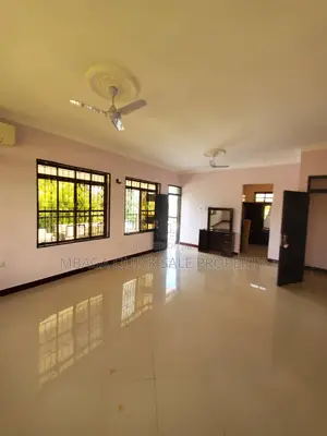 4bdrm House in Ununio, Bunju for rent