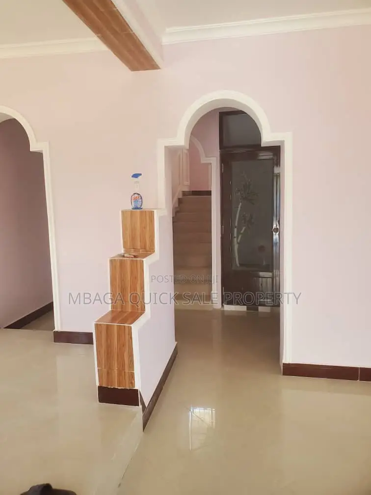 4bdrm House in Ununio, Bunju for rent