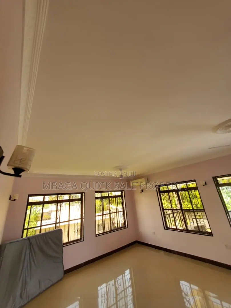 4bdrm House in Ununio, Bunju for rent